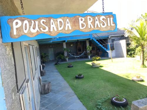 Κήπος έξω από το Pousada Brasil