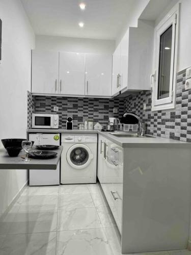 ATH Luxury Central apartment