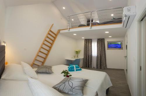 Central Old Town Rooms 1