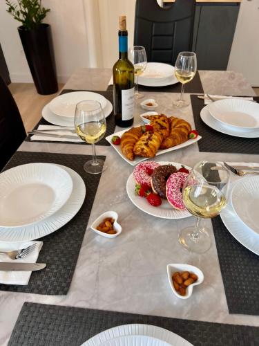 Comida en el departamento o alrededores