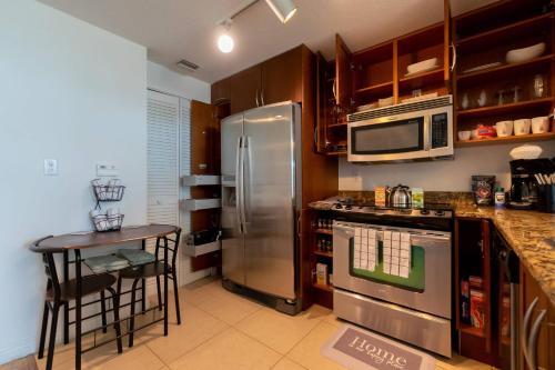 Η κουζίνα ή μικρή κουζίνα στο Casa Costa 314S Studio