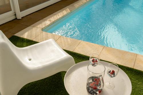 731 Costa Cabral Metro Residence