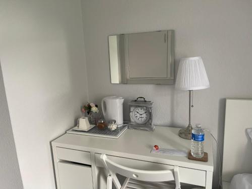 Fotografie z fotogalerie ubytování Single Room, Shared House v destinaci Bristol