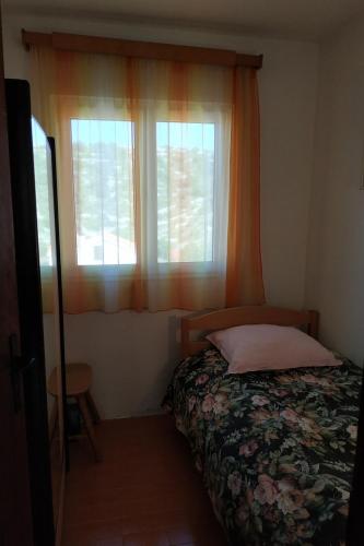 Apartments by the sea Kanica, Rogoznica - 21093