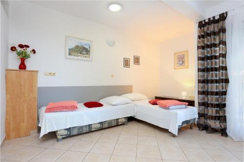 Apartments by the sea Balica Rat, Omis - 20494