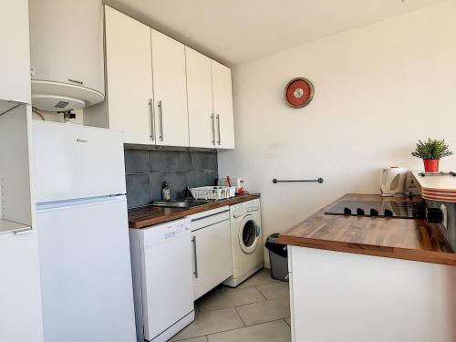 Photo de la galerie de l'établissement Palavas Les Flots F2 lumineux avec parking, à deux pas de la mer - FR-1-715-14, à Palavas-les-Flots