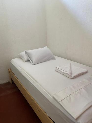 Puente Real Hostel – Photos 4