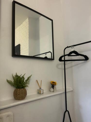 Room in apartment in Central London