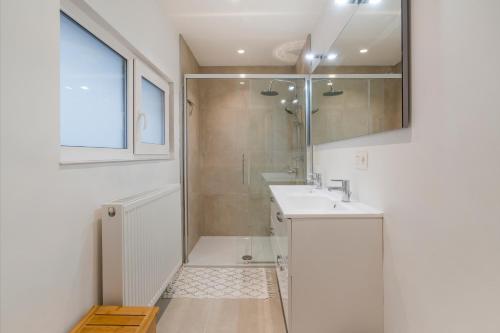 Koupelna v ubytování Maison les Bruyères 1 - Luxueus wonen Blankenberge