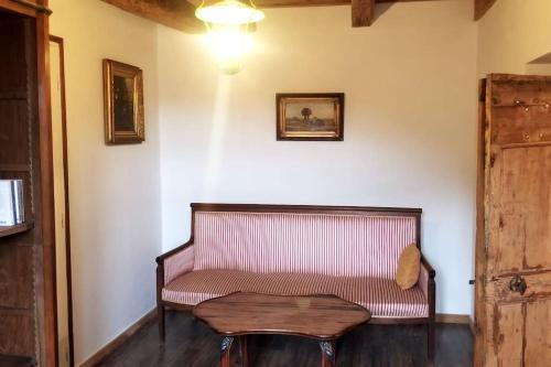 Φωτογραφία από το άλμπουμ του Les choucas - Gîte de groupe à Peyre, Aveyron σε Comprégnac