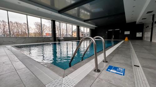Πισίνα στο ή κοντά στο Hotel Nad Czernicą