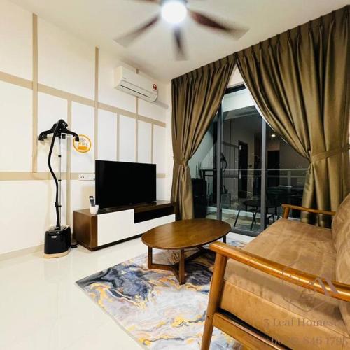 Televisyen dan/atau pusat hiburan di GELANG PATAH Forest City-Ataraxia Park 3