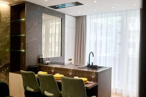 Billede fra billedgalleriet på Tropical Apartament - Spa&Pool in Infinity Beach Resort i Mamaia