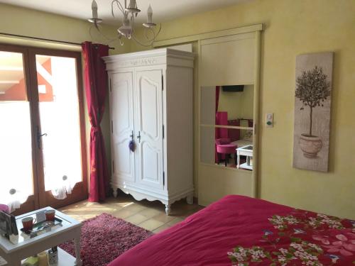 Postel nebo postele na pokoji v ubytování Santolines en Provence