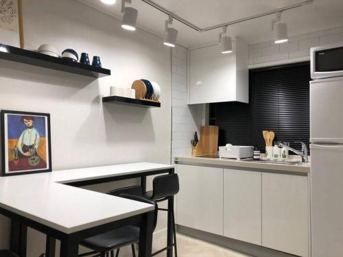 Køkken eller tekøkken på Complace D