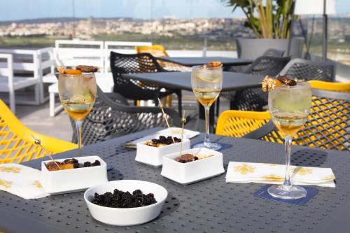 Ποτά στο Golden Tulip Opera Alger