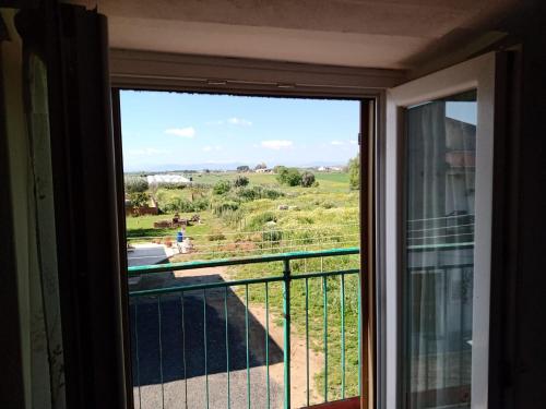 una vista dal balcone di una casa di Appartamento Marina di Pisticci-Marconia a Marconia