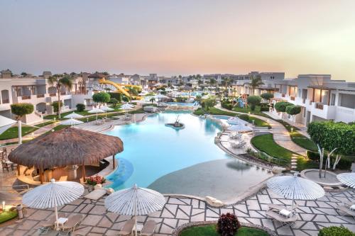 JAZ Casa Del Mar Resort — Swimming pool