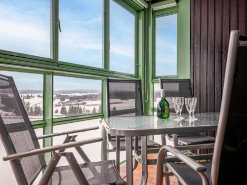 Μπαλκόνι ή βεράντα στο Apartment Weitblick - F 112 by Interhome