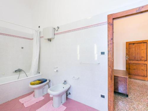 Koupelna v ubytování Holiday Home Podere Casina by Interhome