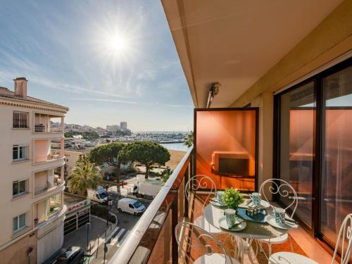 Studio Résidence Azur-3 by Interhome