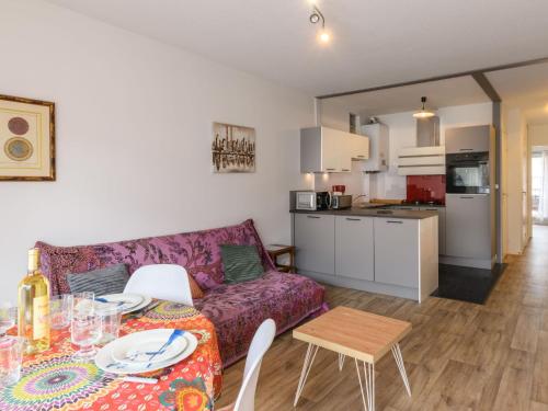 Apartment Poséidon by Interhome