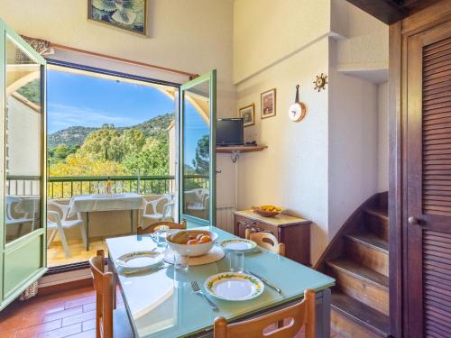 Nespecifikovaný výhled na hory nebo výhled na hory při pohledu z apartmánu