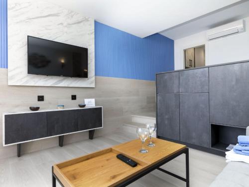 Apartment Caravela Beach by Interhome