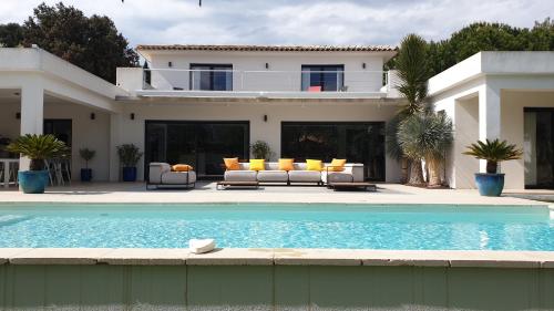 Afbeelding uit fotogalerij van VAR ZENITUDE in Lorgues