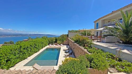 Ref HUBERT - Palmes d'Or Properties