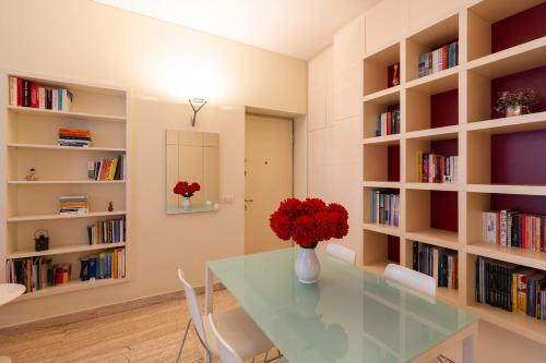 Twins Apartment - Tolstoj District