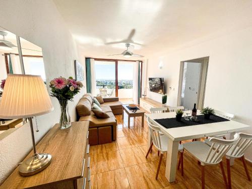 Blue Ocean Holiday Home