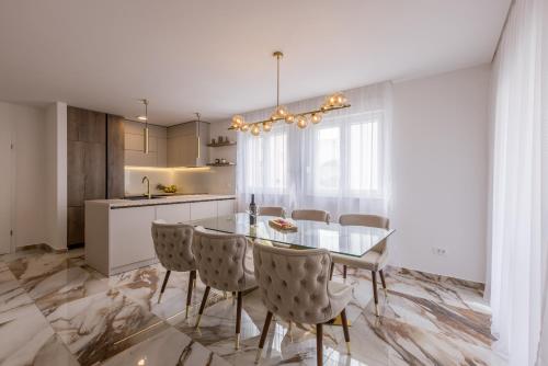 Luxury Apartment Allegro