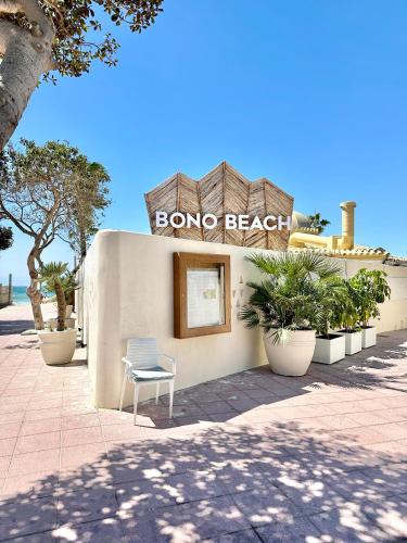 El Arenal Townhouse By The Beach With Swimming Pool - EaW Homes