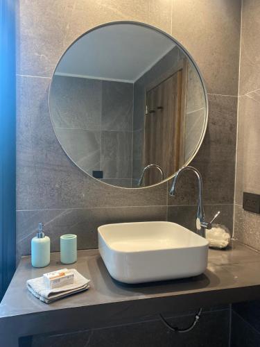 Bilik mandi di LOFTS de FREIXAS