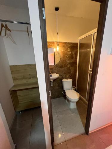 Un baño de Hotel Almalu