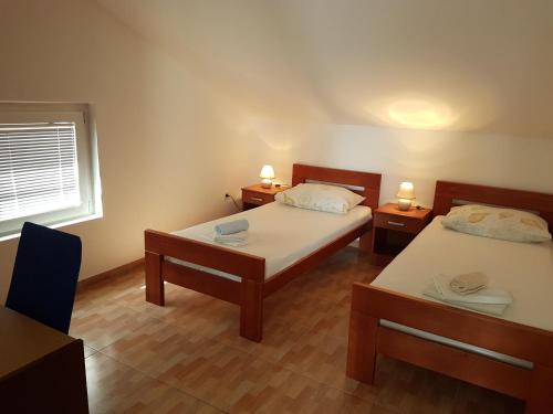 Apartments with parking space Novalja, Pag - 6504