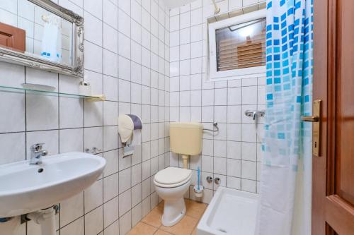 Koupelna v ubytování Rooms with a parking space Veli Losinj, Losinj - 21045