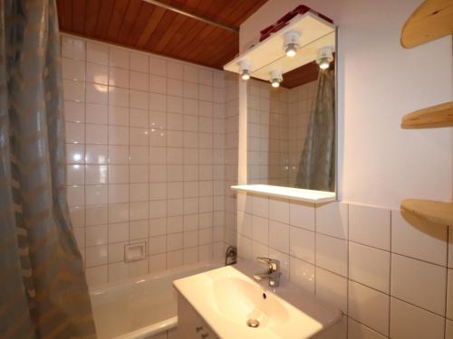Appartement 2 pièces, skis aux pieds, balcon sud-ouest, animaux acceptés