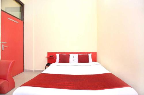 Ліжко або ліжка в номері Flagship Hotel Mehar Sunflower
