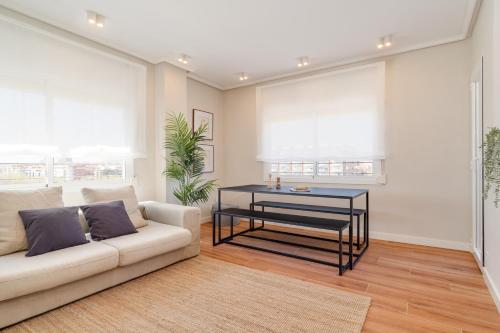 Posezení v ubytování Sant Martí Apartment by Olala Homes