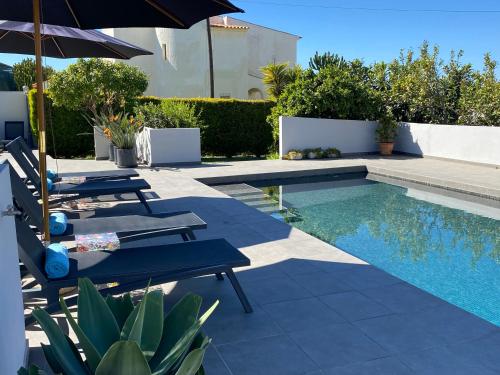 Swimmingpoolen hos eller tæt på Casa do Cerro Rental