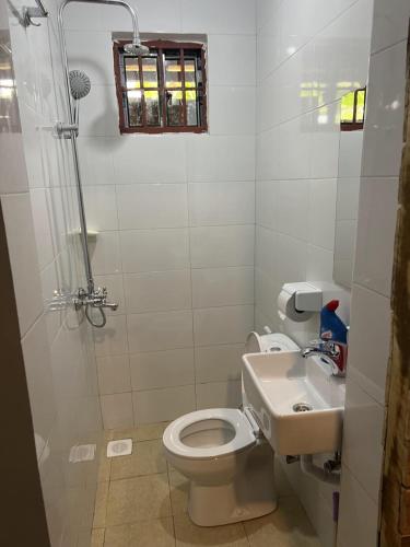 Ένα μπάνιο στο Safari villa
