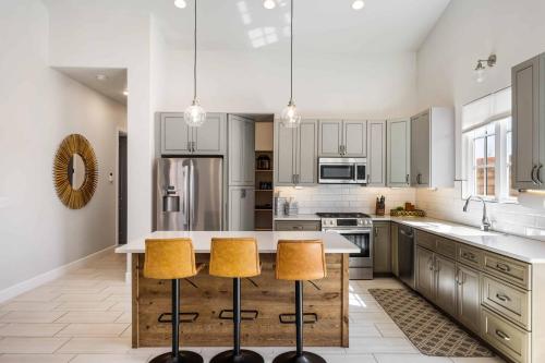 Gallery image of The Wanderer home in Hurricane