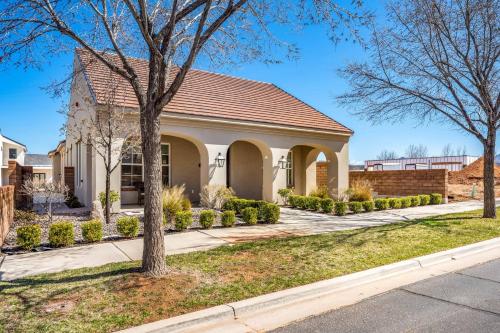 Gallery image of The Wanderer home in Hurricane