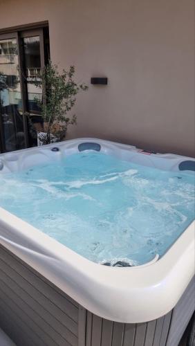 Gambar di galeri bagi Athens Platinum Rooms and Suites di Athens