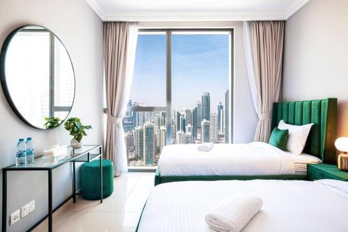 Fotografie z fotogalerie ubytování Magnificent Brand New Lux 3BR Burj & Fountain View v Dubaji