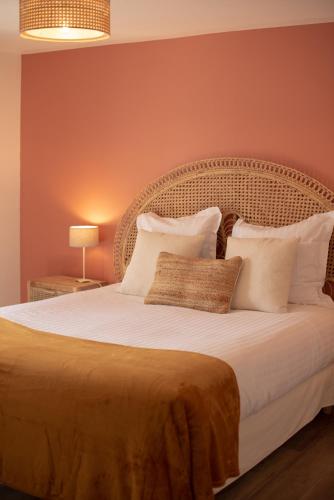 Una cama o camas en una habitación de Champagne Philippe Martin