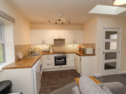 Stable End Cottage – Photos 4