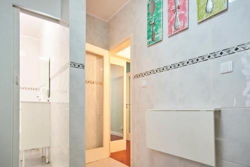 Riverside (with 3 Bedrooms) by JC